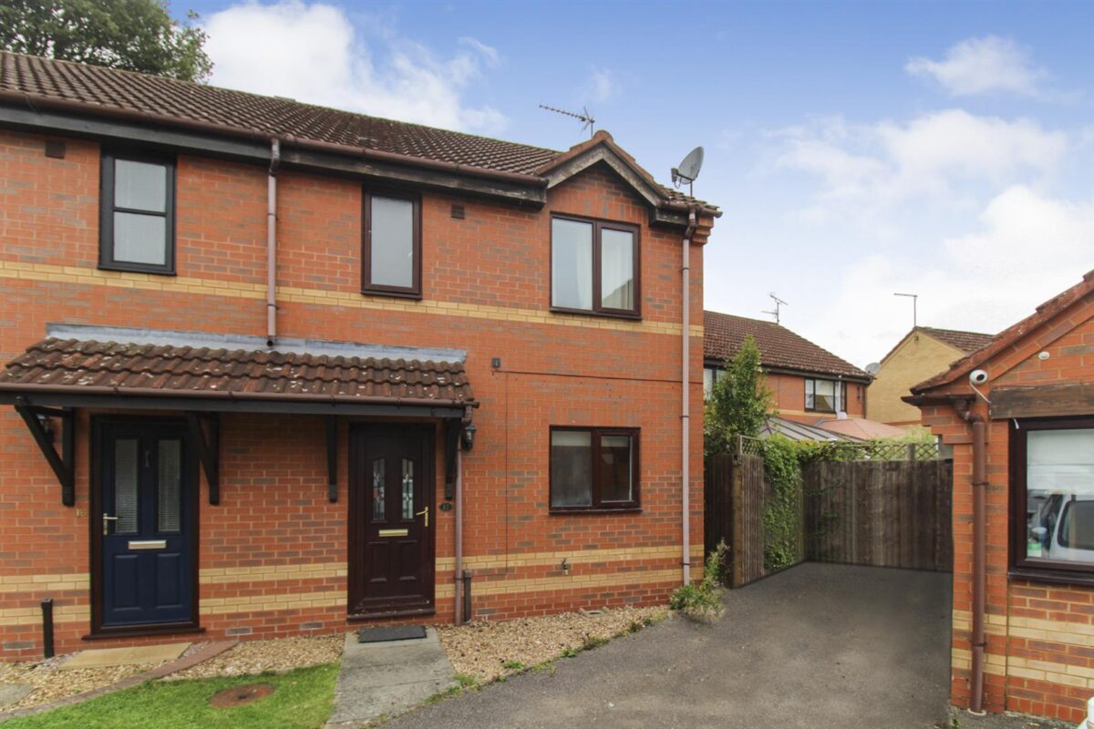 Horselease Close, Great Oakley, Corby