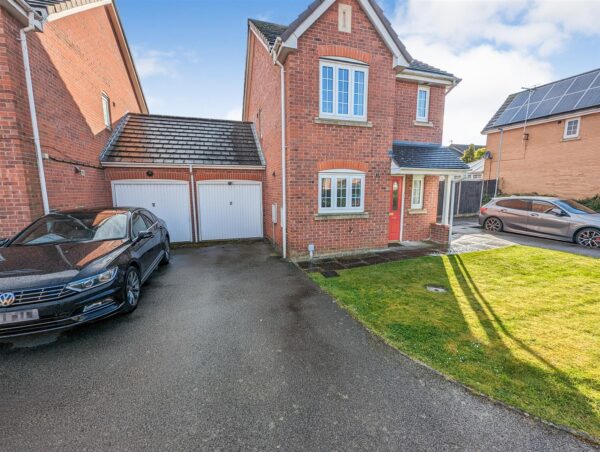 Catchland Close, Corby