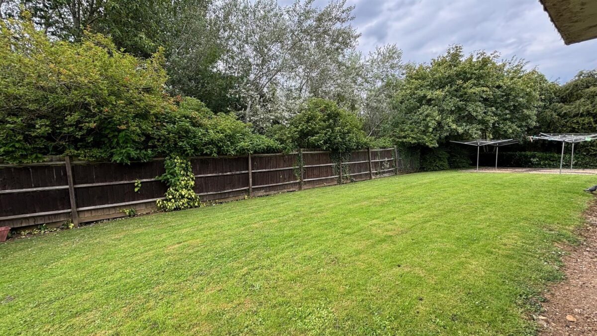 Berneshaw Close, Corby