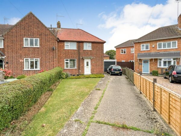 Deene Close, Corby