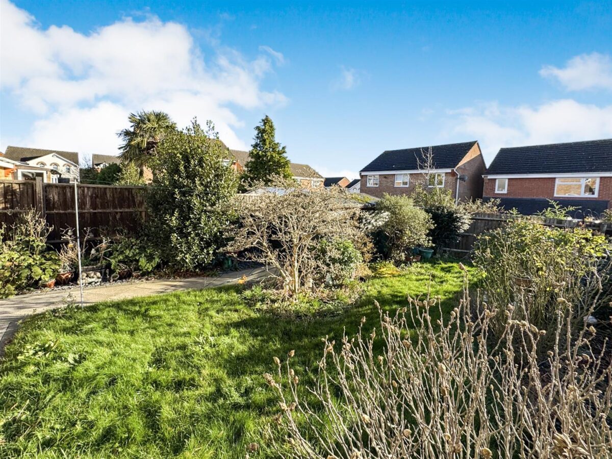 Bourne Close, Corby