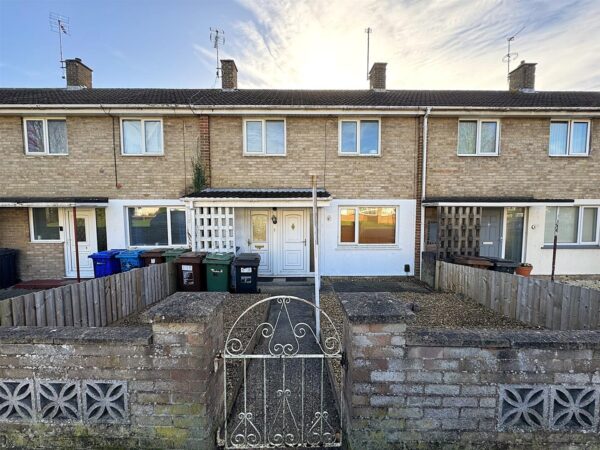 Farmstead Road, Corby