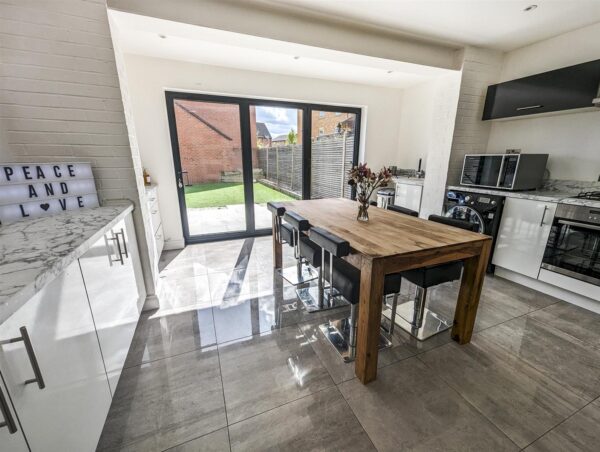 Frith Close, Great Oakley, Corby