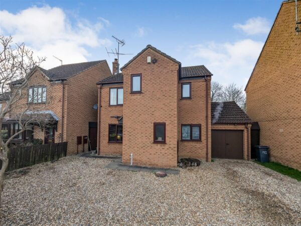 Lower Pastures, Great Oakley, Corby